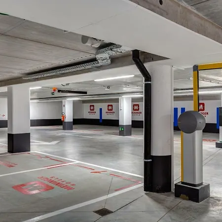 Meininger Gare Du Midi Brussels